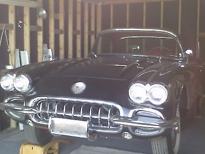 1960 Chevrolet Corvette - photo 2