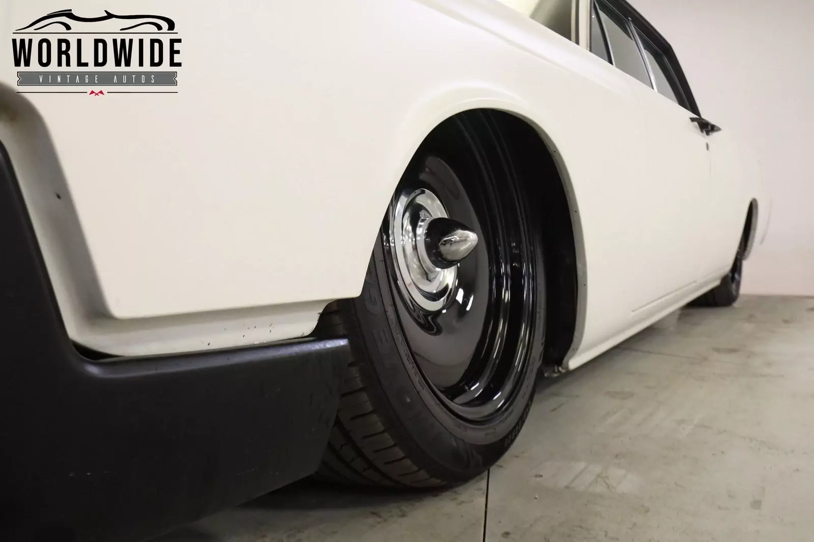 1966 Lincoln Continental - photo 11