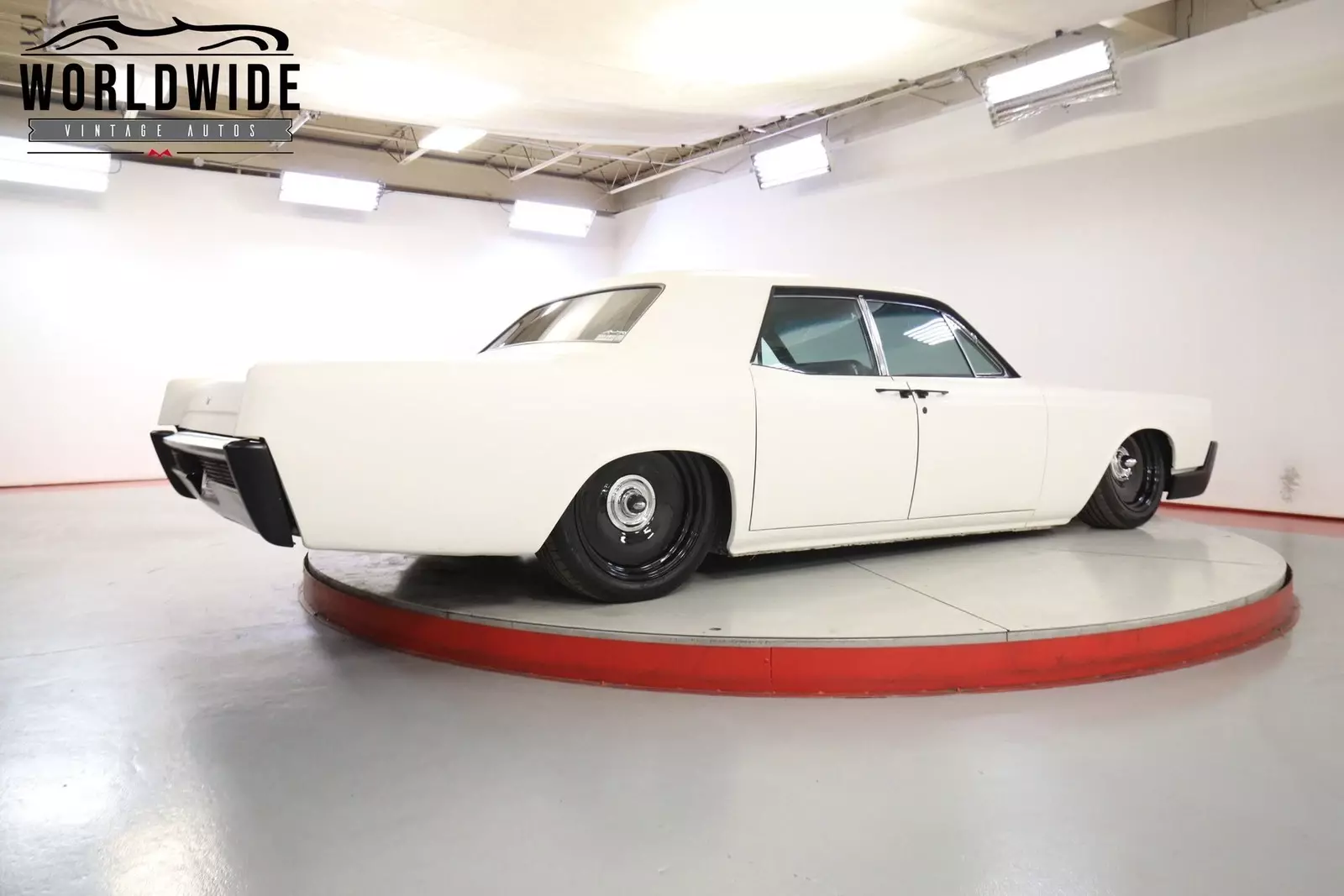 1966 Lincoln Continental - photo 6