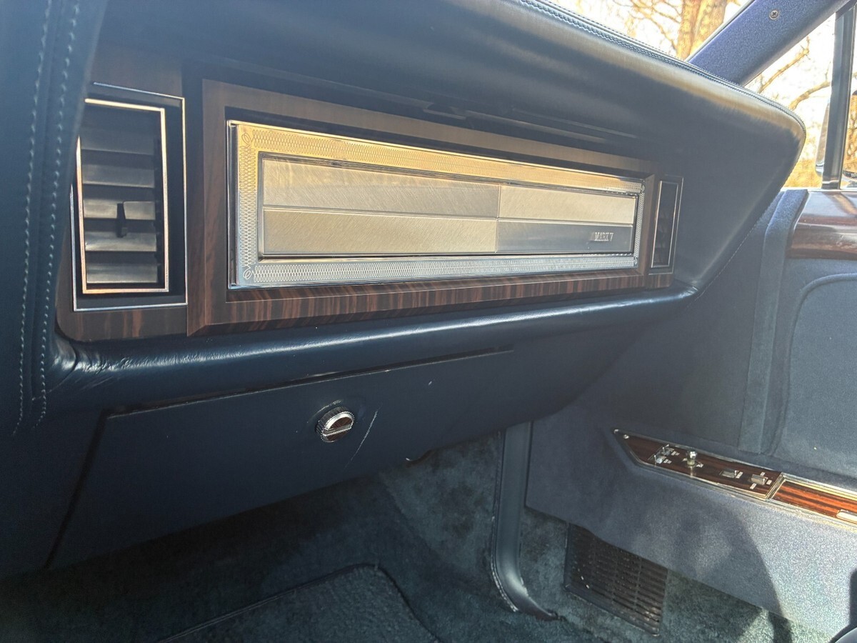 1979 Lincoln Mark Series - photo 11