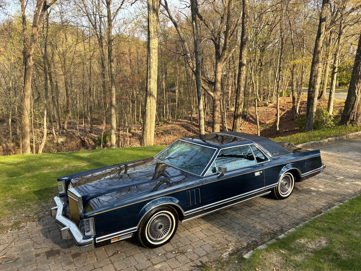 1979 Lincoln Mark Series - photo 3