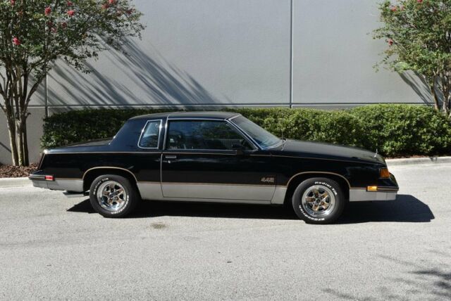 1987 Oldsmobile 442 -- - photo 5