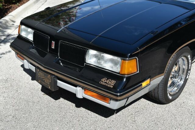 1987 Oldsmobile 442 -- - photo 8