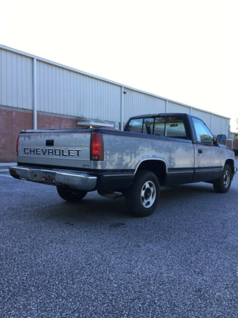 1991 Chevrolet C/K Pickup 1500 SILVERADO - photo 4