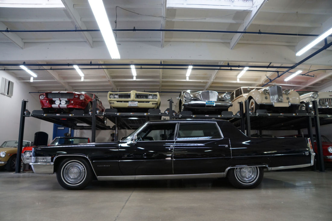 1969 Cadillac Fleetwood 60 Special Sedan - photo 3