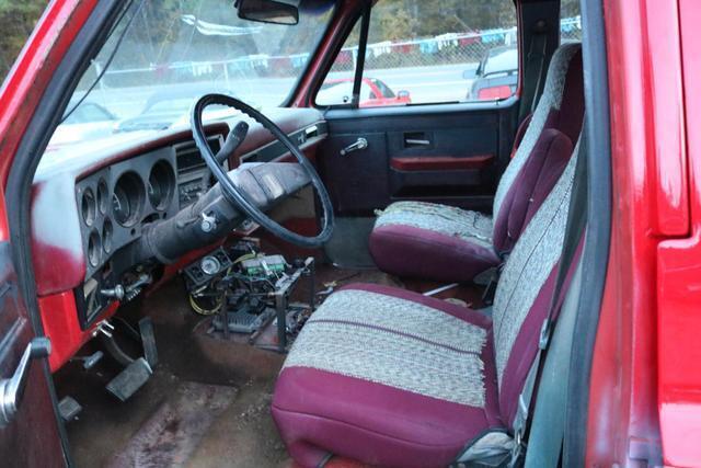 1981 Chevrolet C30 Ramp Truck - photo 11