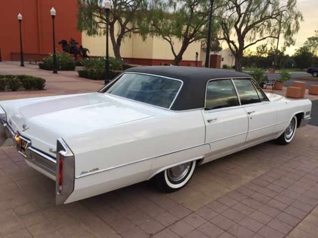 1966 Cadillac DeVille Sedan - photo 7