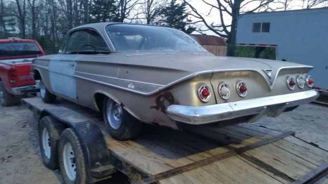 1961 Chevrolet Impala Bubbletop - photo 2