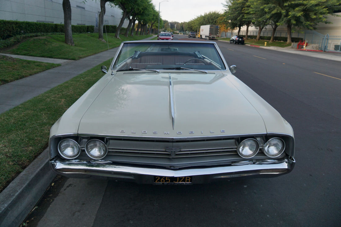 1964 Oldsmobile Cutlass 442 Tribute V8 Convertible - photo 10