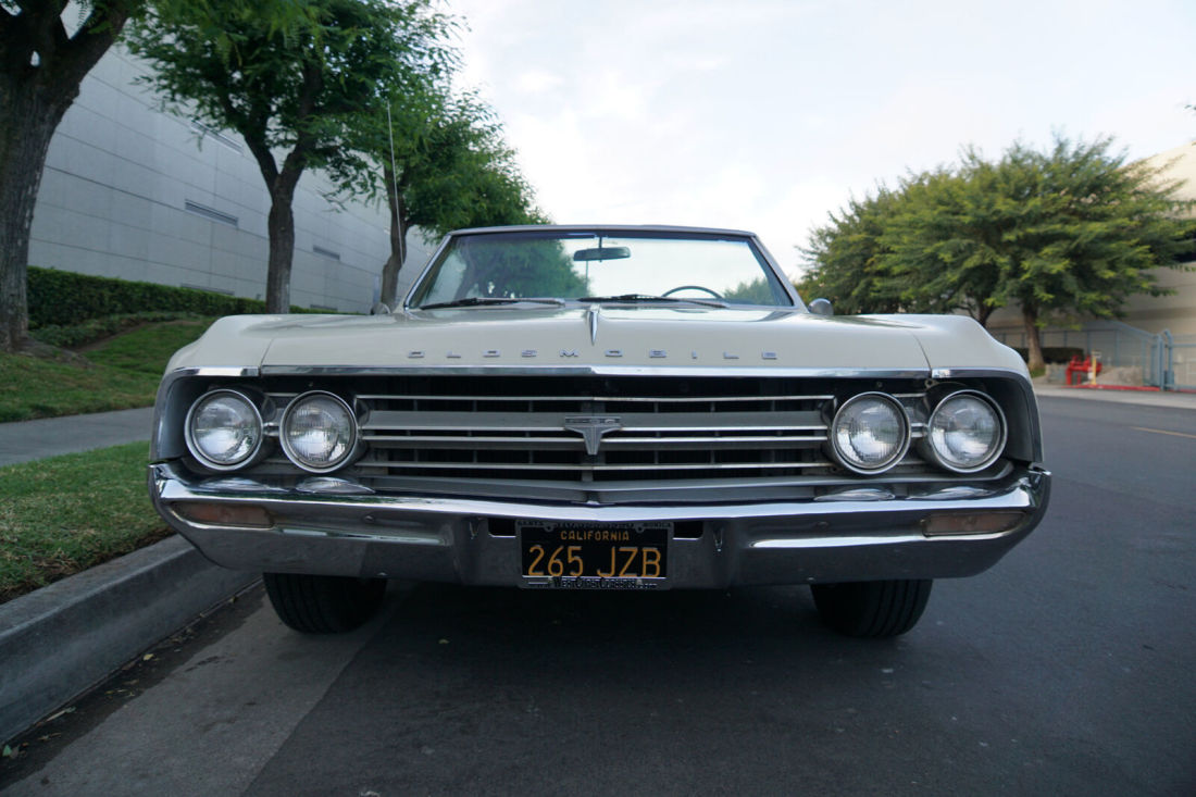 1964 Oldsmobile Cutlass 442 Tribute V8 Convertible - photo 11