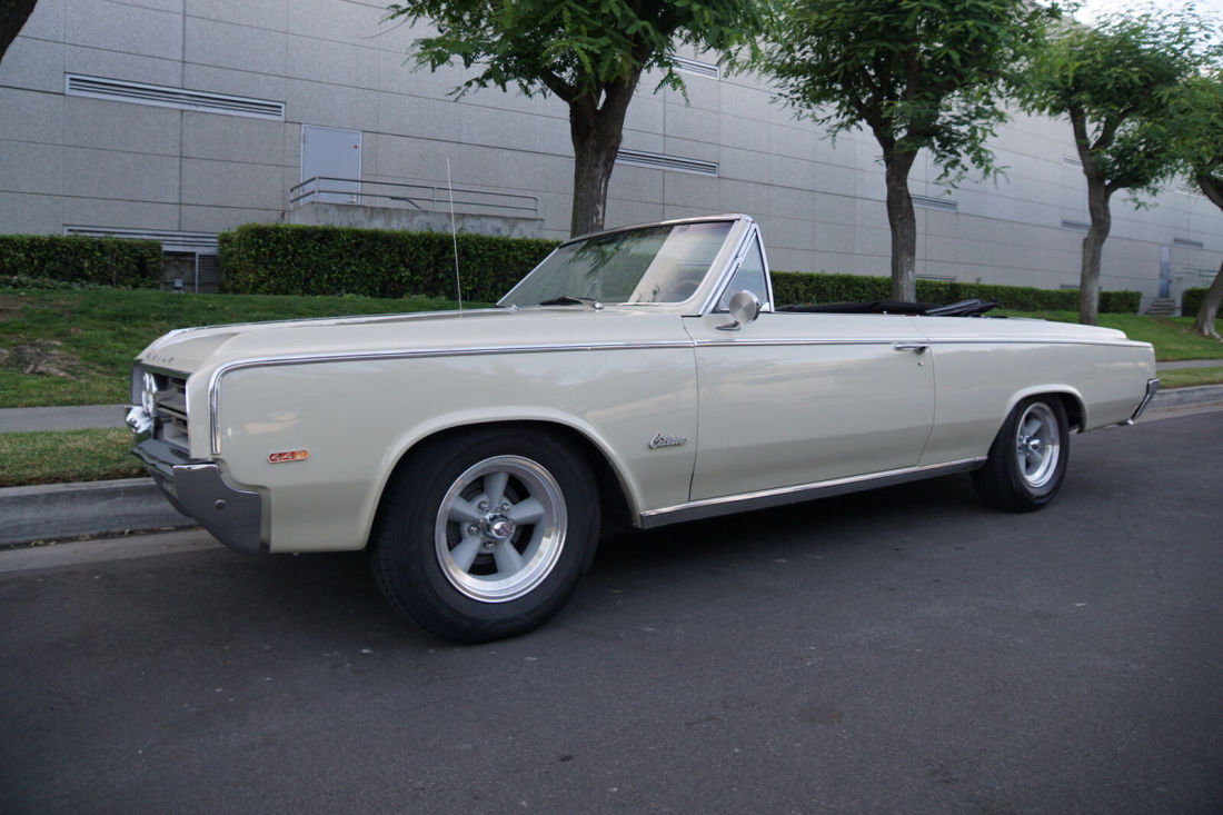 1964 Oldsmobile Cutlass 442 Tribute V8 Convertible - photo 4