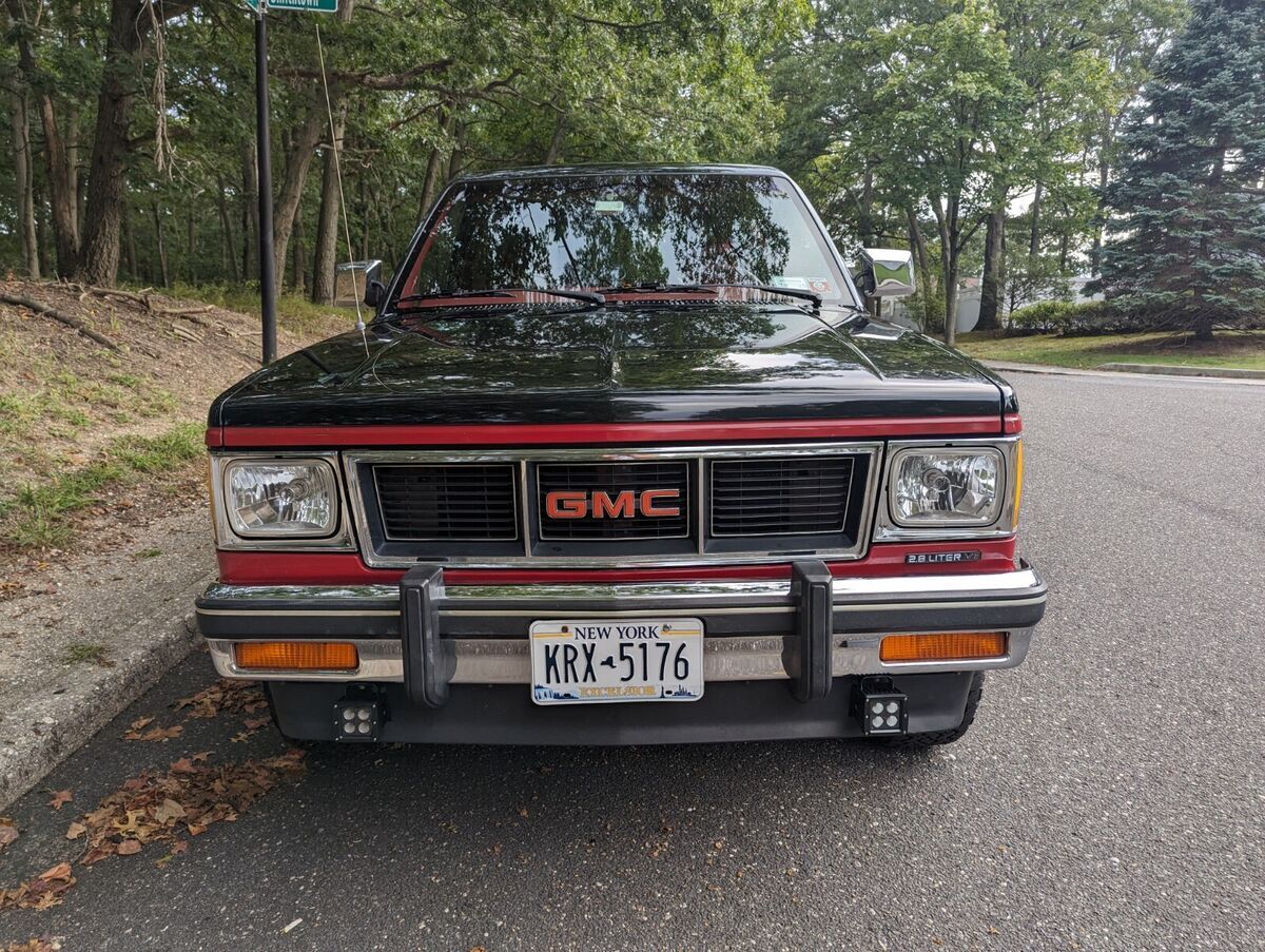1984 GMC Jimmy Sierra Classic - photo 2