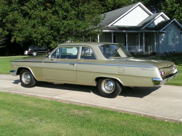 1962 Chevrolet Impala - photo 2