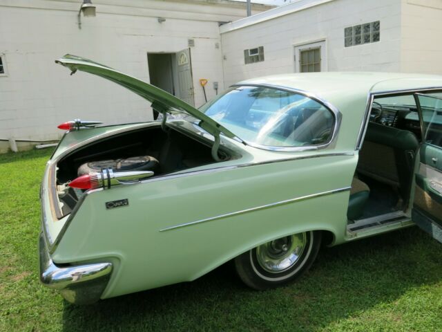 1962 Chrysler Imperial - photo 3