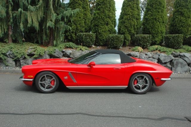 1962 Chevrolet Corvette Built on a 2000 Corvette