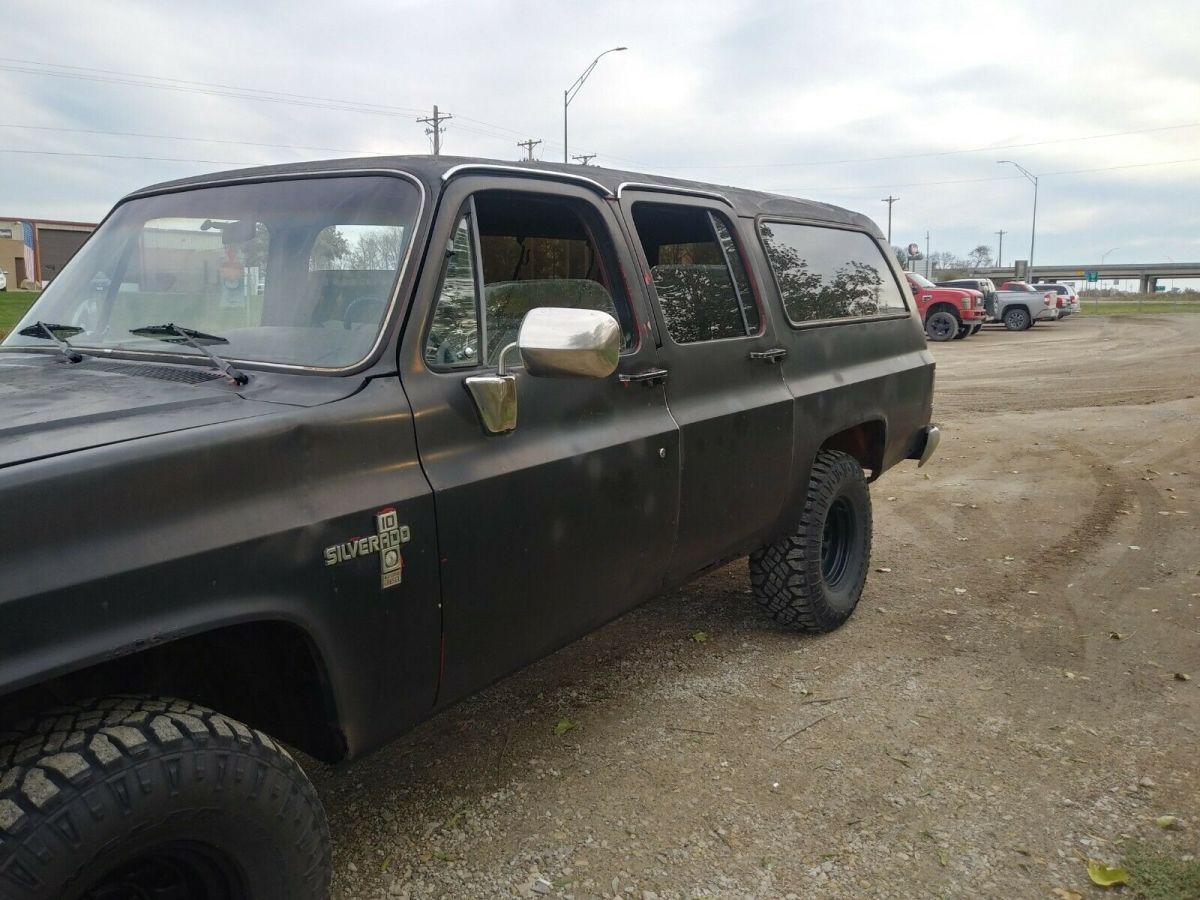 1984 Chevrolet Suburban 6.2 diesel - photo 2