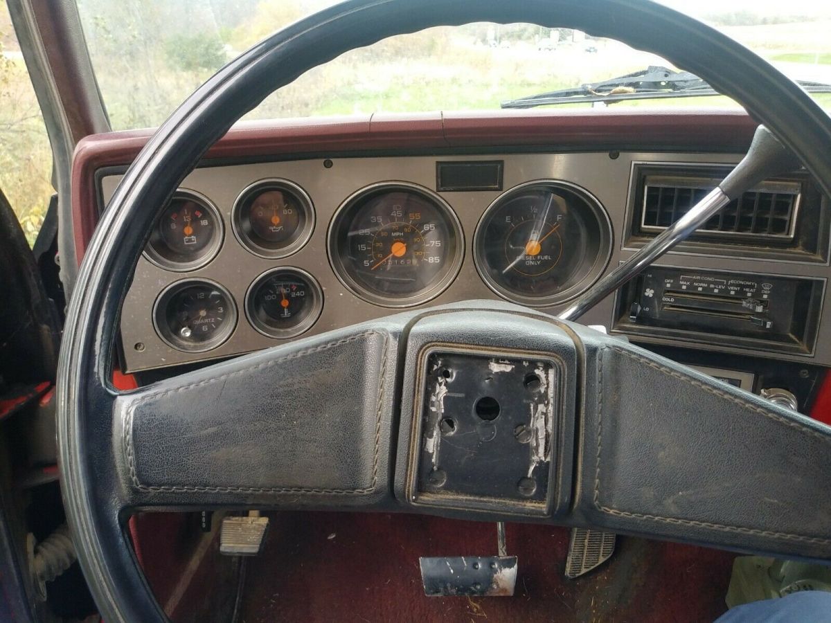 1984 Chevrolet Suburban 6.2 diesel - photo 8