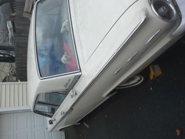 1962 Ford Fairlane 500 4 door - photo 2
