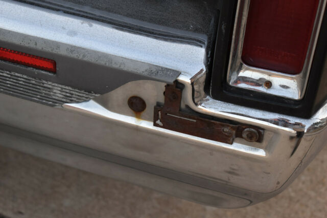 1993 Cadillac Fleetwood BROUGHAM - photo 5