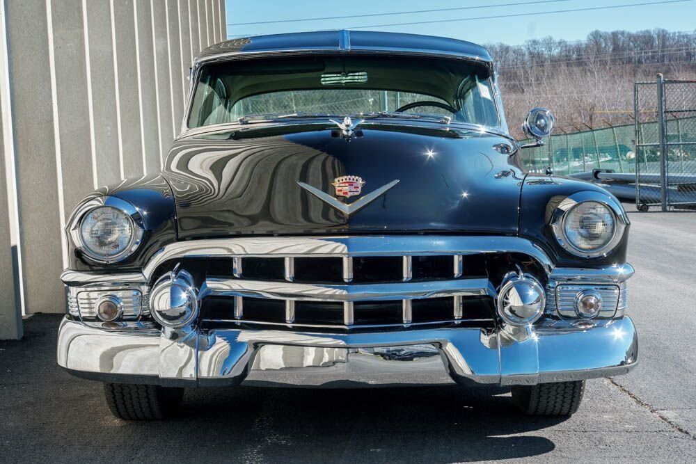 1953 Cadillac Fleetwood Sedan - photo 2