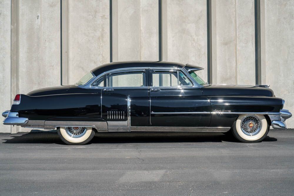 1953 Cadillac Fleetwood Sedan - photo 4