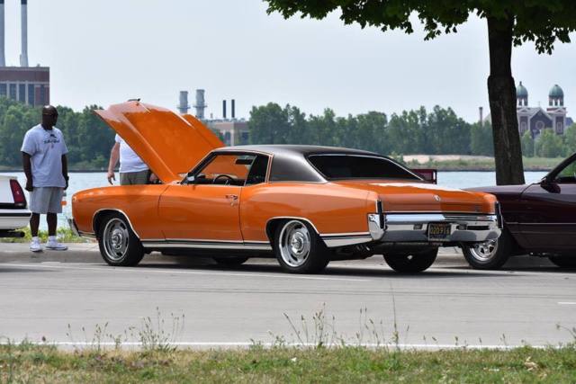 62,000 original mile car was in storage for 20 years LOOK AT OTHER NICE 1ST GEN 1971 Chevrolet Monte Carlo Coupe