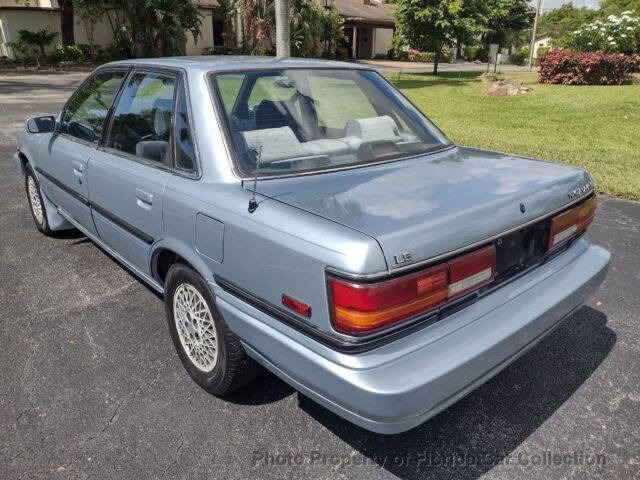 1990 Toyota Camry 4dr Sedan LE Clean Carfax Florida Car - photo 3
