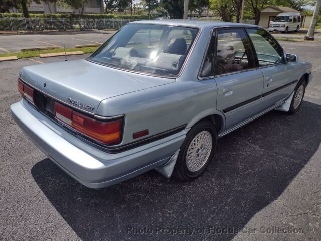 1990 Toyota Camry 4dr Sedan LE Clean Carfax Florida Car - photo 6