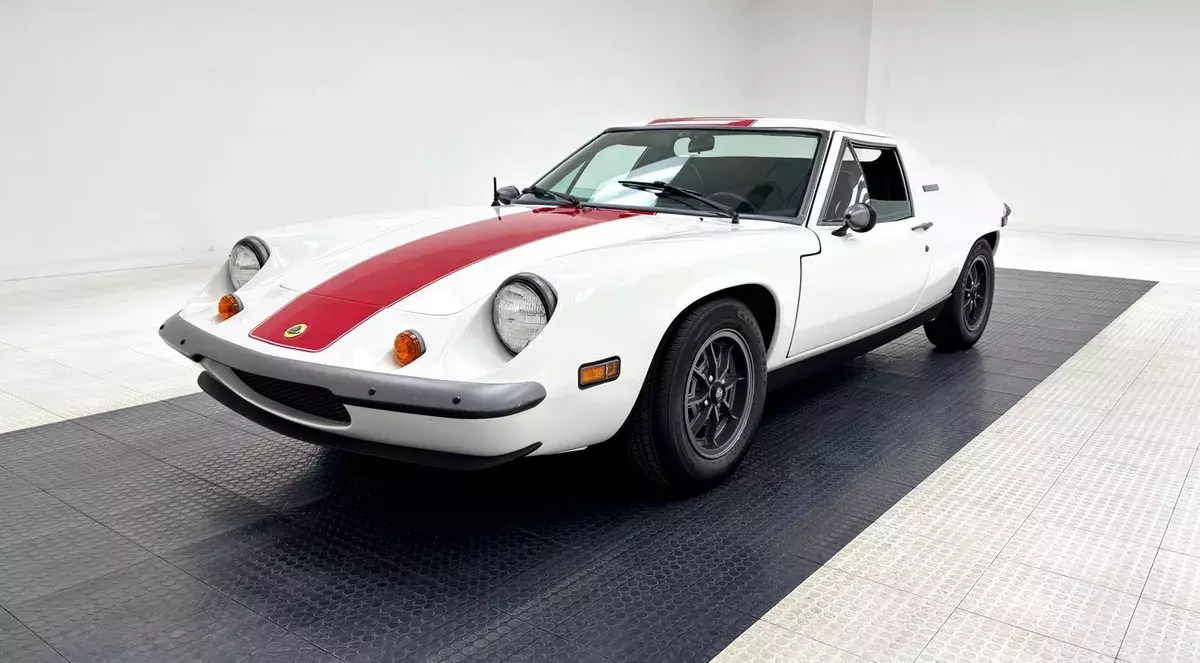 62,400 Miles/1 Of 1,466/Rebuilt 1588cc DOHC I4/5-Speed Manual/Pocket Rocket 1974 Lotus Europa Special