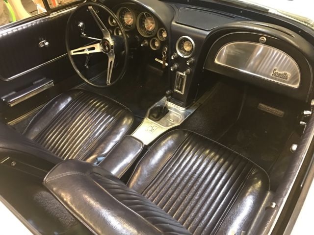 1963 Chevrolet Corvette Stingray - photo 11
