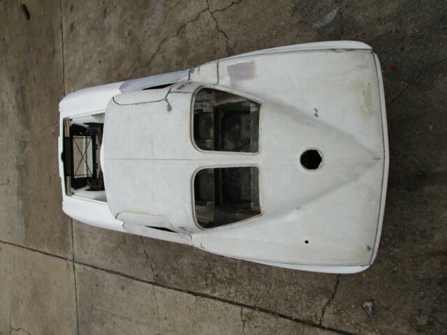 63 corvette split window sport coupe rolling body with doors project resto mod 1963 Chevrolet Corvette split window coupe