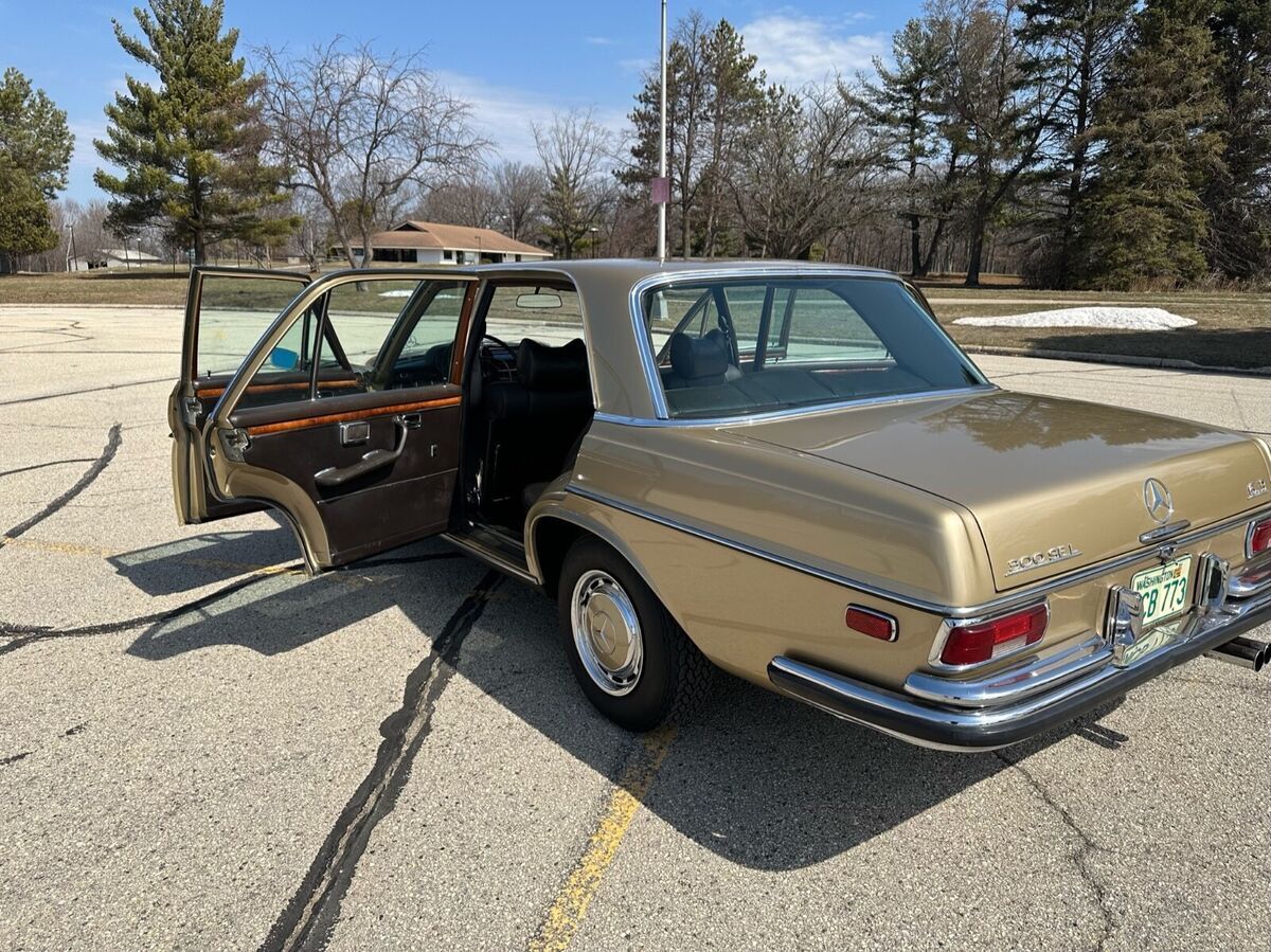 1969 Mercedes-Benz 300-Series - photo 11