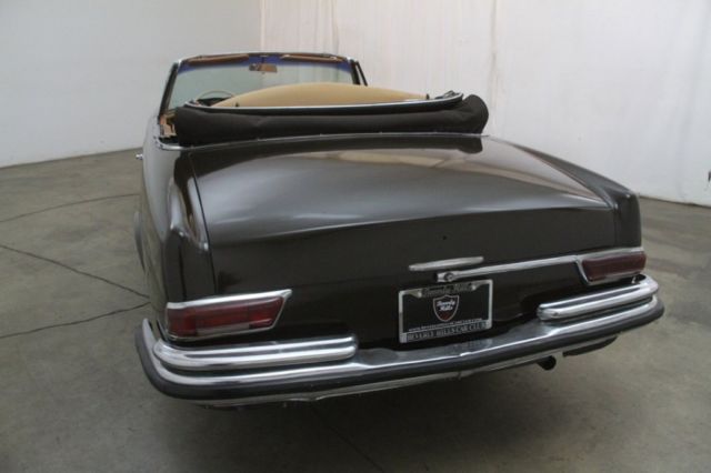 1963 Mercedes-Benz 220SEB Cabriolet - photo 12