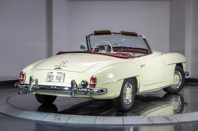 1963 Mercedes-Benz SL-Class 190 Convertible - photo 10