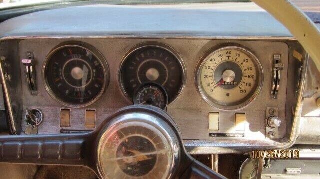 1963 Studebaker Lark Sedan - photo 11
