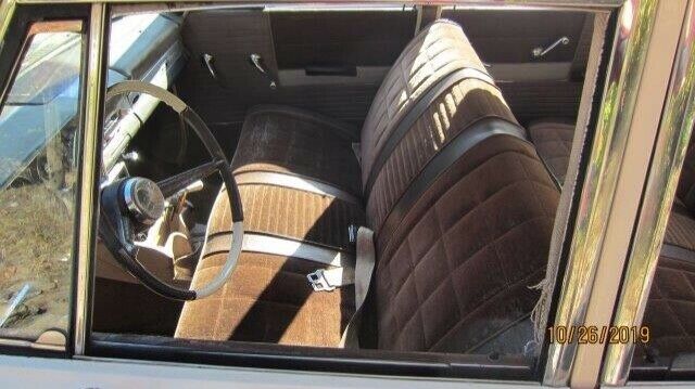1963 Studebaker Lark Sedan - photo 13