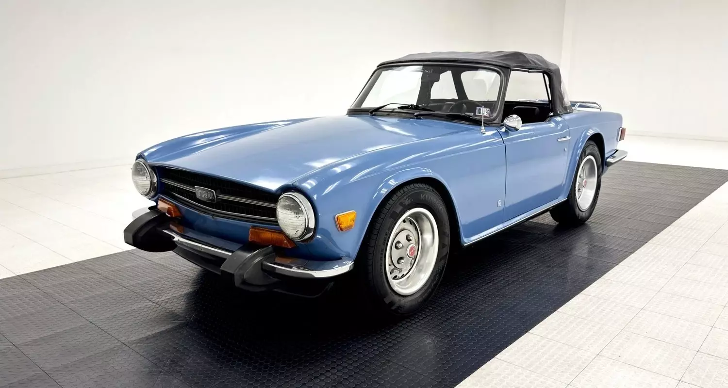 63,186 Miles/Rebuilt Suspension/Rebuilt Cylinder Head/2498cc I6/4-Speed 1974 Triumph TR-6 Roadster