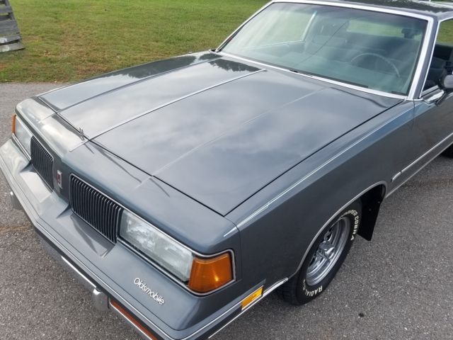 1988 Oldsmobile Cutlass Supreme Brougham Classic - photo 9