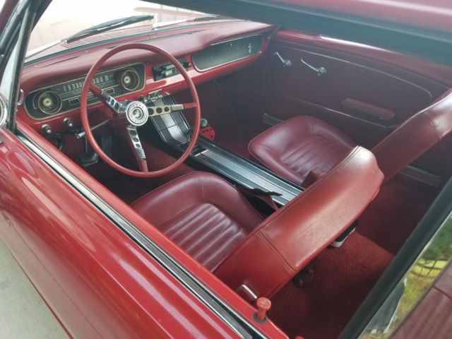 1964 Ford Mustang coupe - photo 3