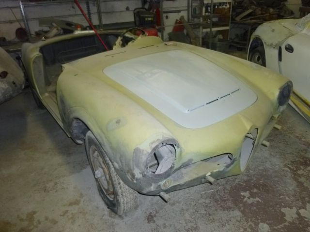 '64 Alfa Romeo Giulia 1600 1964 Alfa Romeo Spider Normale