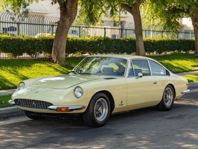 1970 Ferrari 365 GT 2+2 V12 5 spd Coupe - photo 10