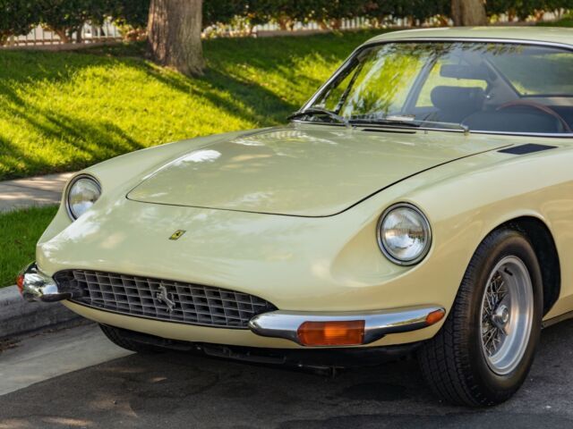 1970 Ferrari 365 GT 2+2 V12 5 spd Coupe - photo 11