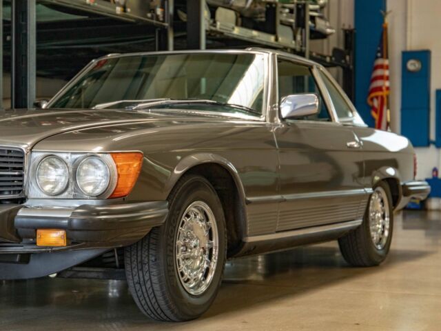 1979 Mercedes-Benz 450SL with 64K original miles - photo 11