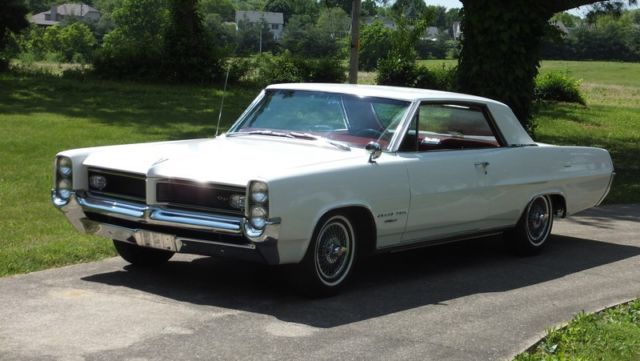 1964 Pontiac Grand Prix