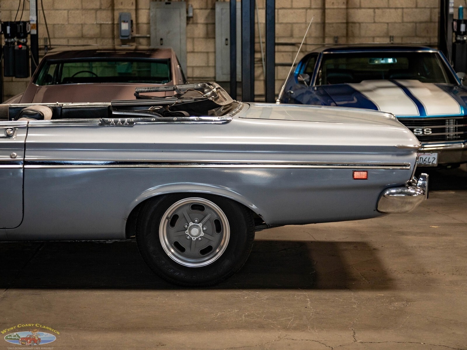 1963 Plymouth Fury Custom 505 c.i. V8 Convertible - photo 4