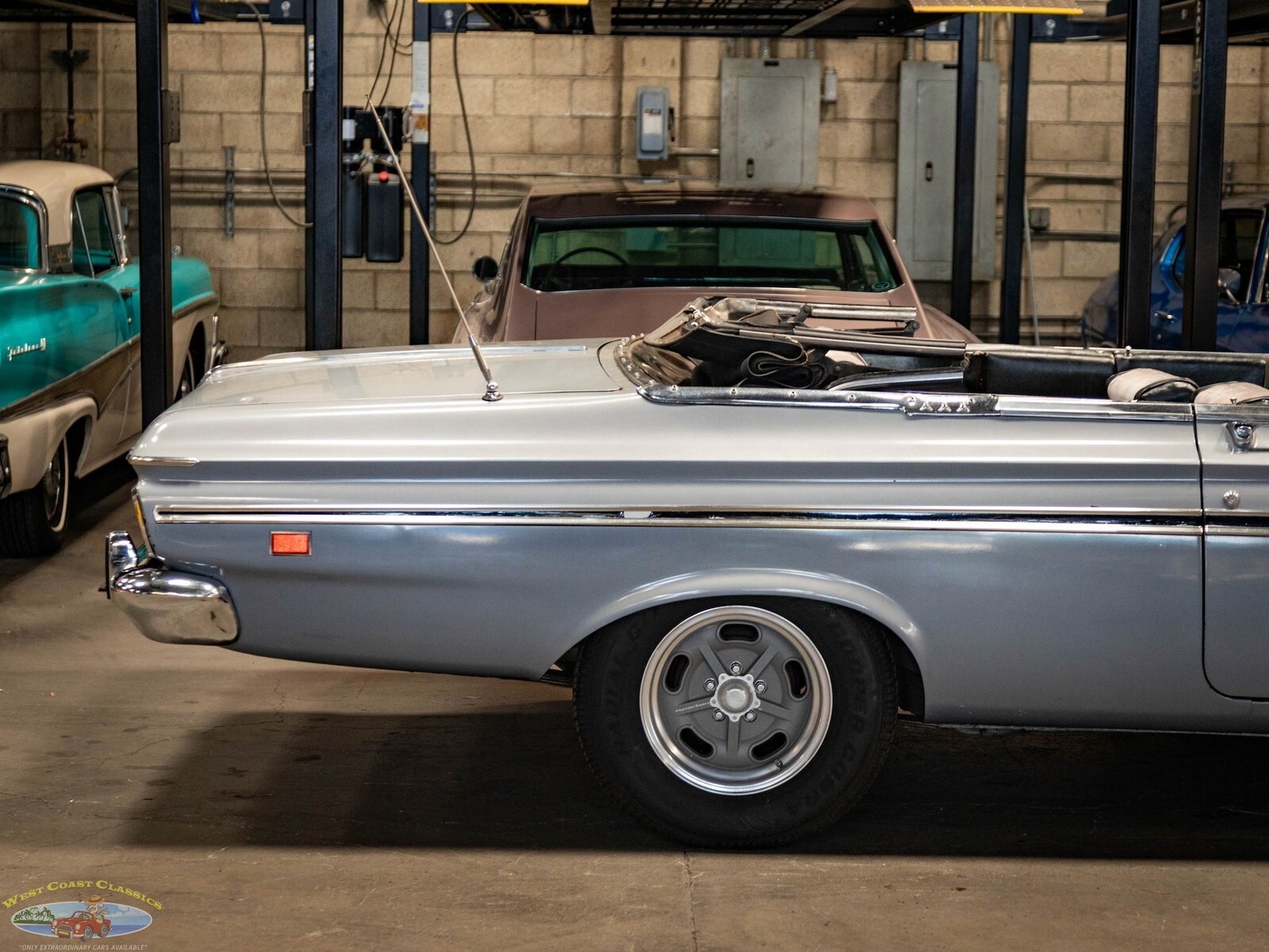 1963 Plymouth Fury Custom 505 c.i. V8 Convertible - photo 5