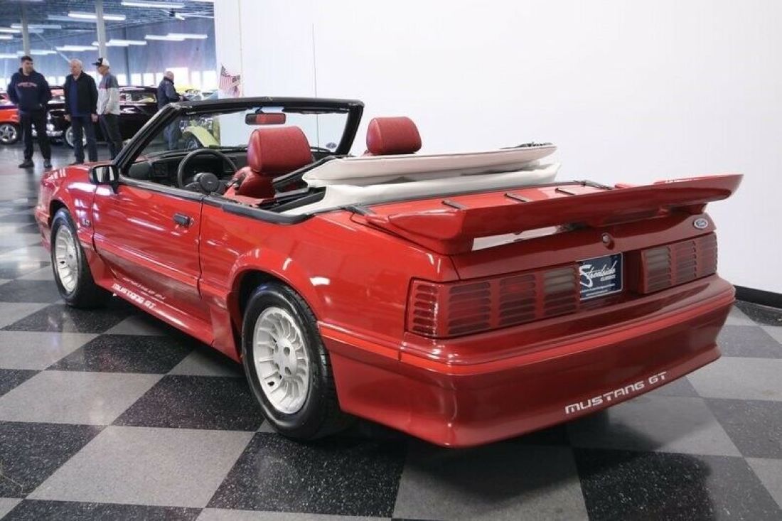 1988 Ford Mustang GT Convertible - photo 10