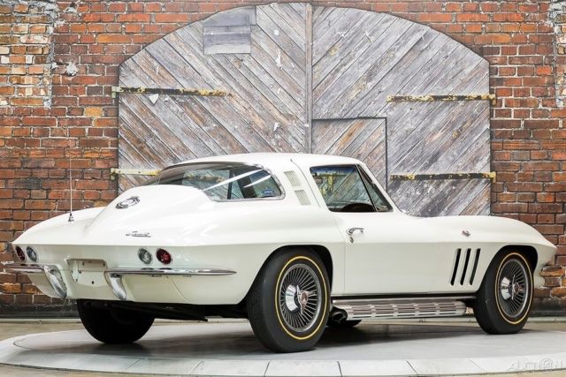 1965 Chevrolet Corvette 327/300 4-Speed Coupe - photo 12