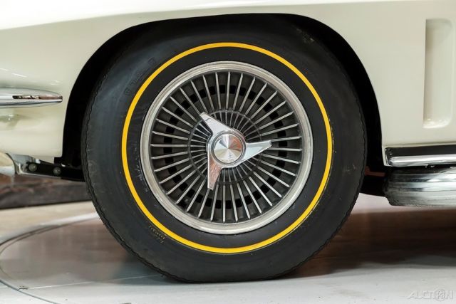 1965 Chevrolet Corvette 327/300 4-Speed Coupe - photo 5