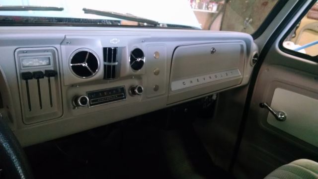 1965 Chevrolet C-10 - photo 3